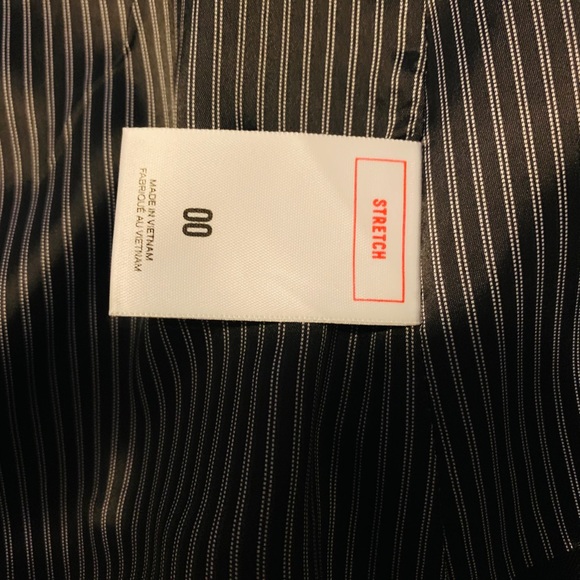 Express Soft Collar One Button Blazer - Picture 8 of 8